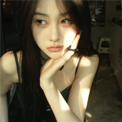 派遣女公关彩华